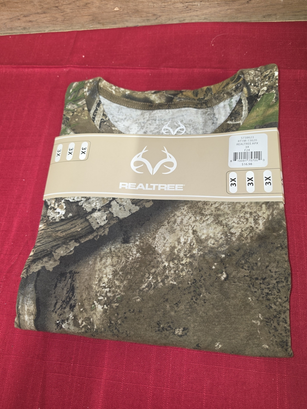 Realtree Camo Long Sleeve Crewneck Shirt in Brown and Green